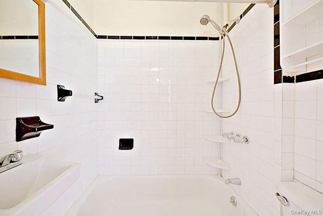 611 Bainbridge, Brooklyn, NY 11233