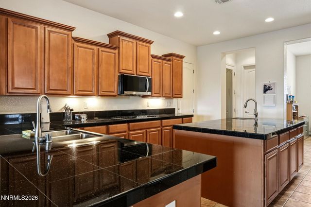 7055 Voyage Drive, Sparks, NV 89436