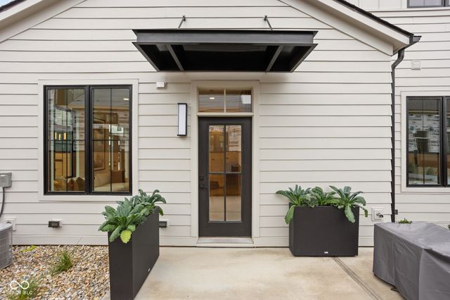 1677 Ties Way, Westfield, IN 46074