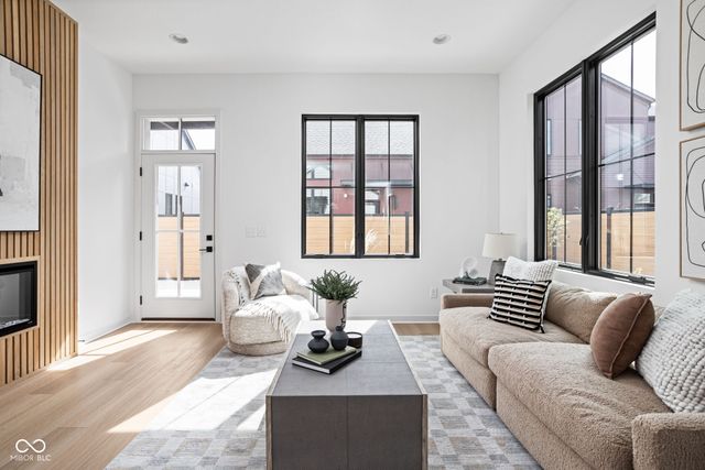 1677 Ties Way, Westfield, IN 46074