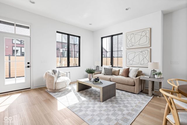 1677 Ties Way, Westfield, IN 46074