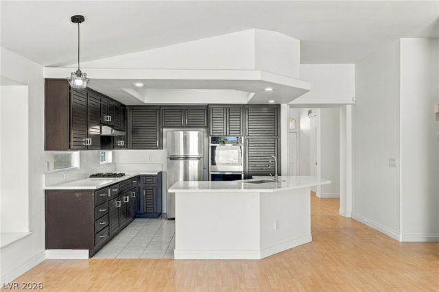 9116 Dove River Road, Las Vegas, NV 89134