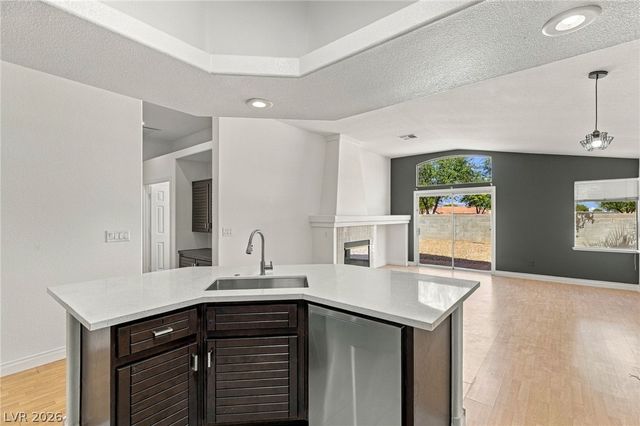 9116 Dove River Road, Las Vegas, NV 89134