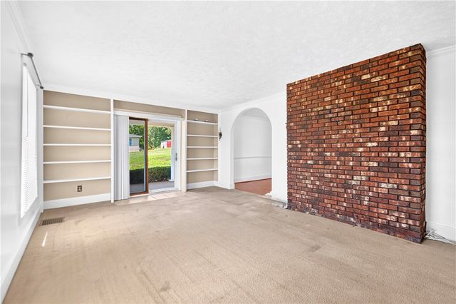 781 Elk Ave., Rochester Twp, PA 15074