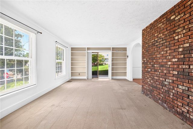 781 Elk Ave., Rochester Twp, PA 15074