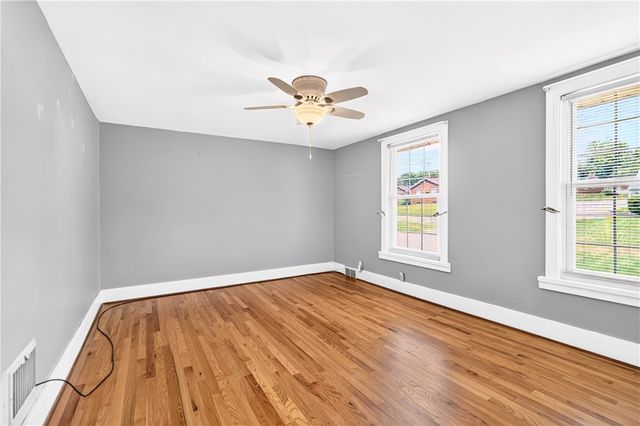 781 Elk Ave., Rochester Twp, PA 15074