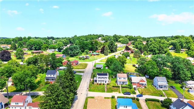 781 Elk Ave., Rochester Twp, PA 15074