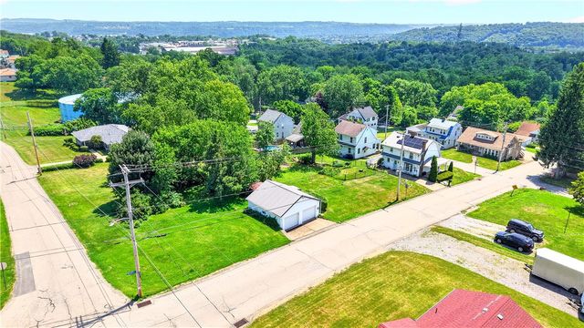 781 Elk Ave., Rochester Twp, PA 15074