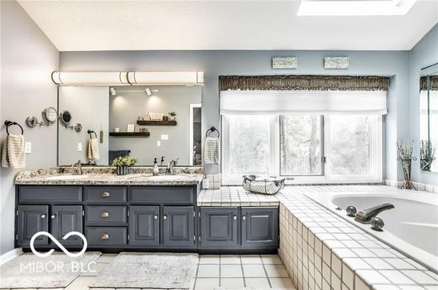 7370 Oakland Hills Circle, Indianapolis, IN 46236