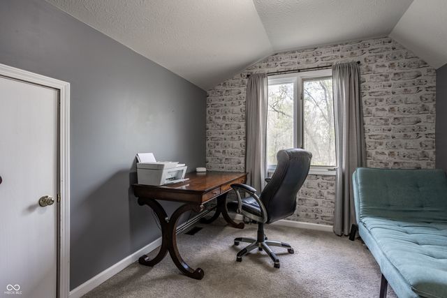 7370 Oakland Hills Circle, Indianapolis, IN 46236