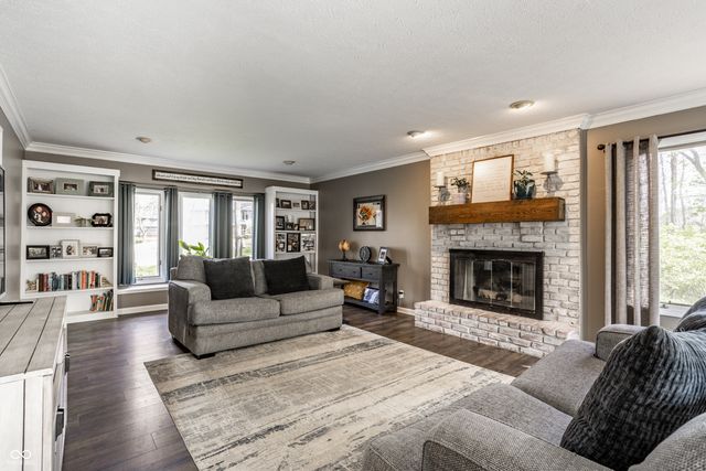 7370 Oakland Hills Circle, Indianapolis, IN 46236