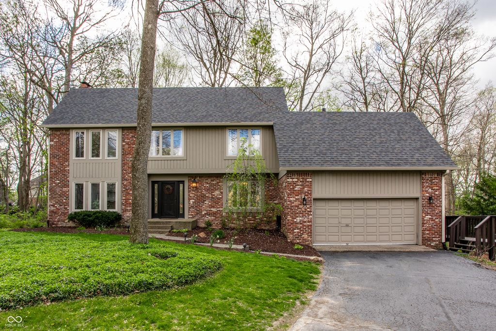 7370 Oakland Hills Circle, Indianapolis, IN 46236