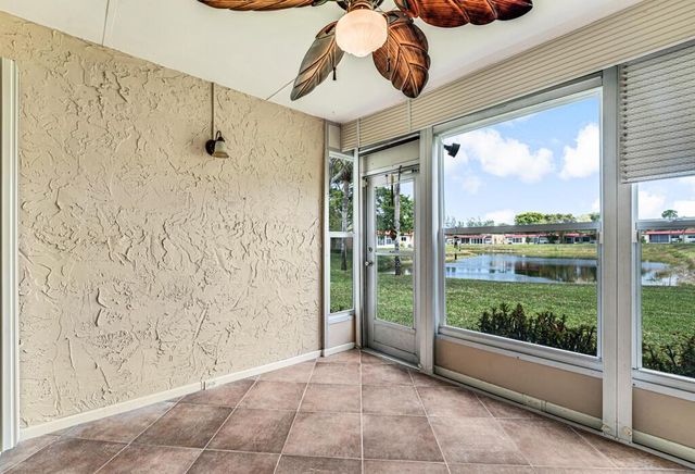 104 Lake Helen Drive, West Palm Beach, FL 33411
