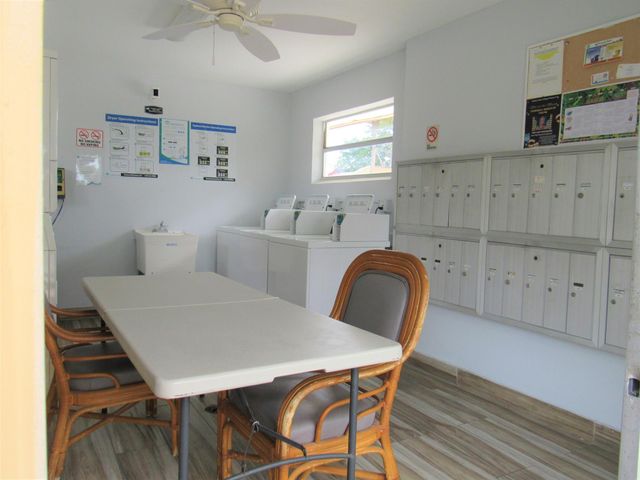 104 Lake Helen Drive, West Palm Beach, FL 33411