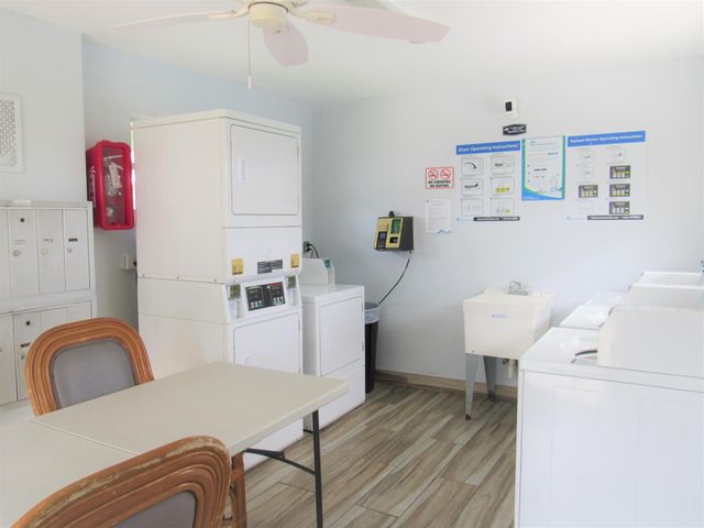 104 Lake Helen Drive, West Palm Beach, FL 33411