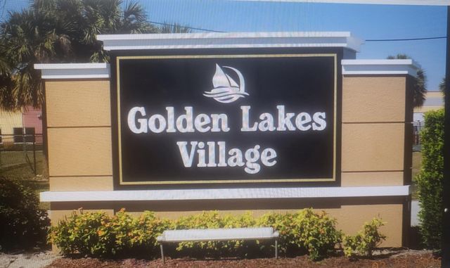 104 Lake Helen Drive, West Palm Beach, FL 33411