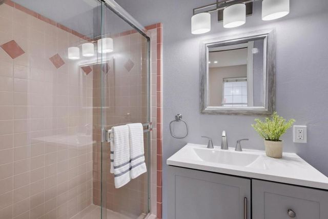 423 Montecito Avenue, El Granada, CA 94018