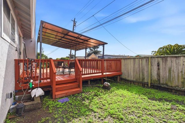 423 Montecito Avenue, El Granada, CA 94018