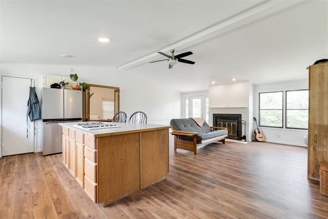 4409 S Valley View Lane, Edmond, OK 73034