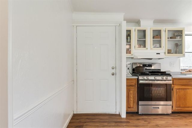 4409 S Valley View Lane, Edmond, OK 73034