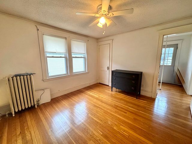 35 Flett Rd 35, Belmont, MA 02478