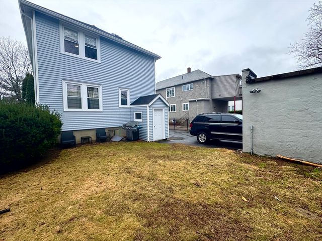 35 Flett Rd 35, Belmont, MA 02478