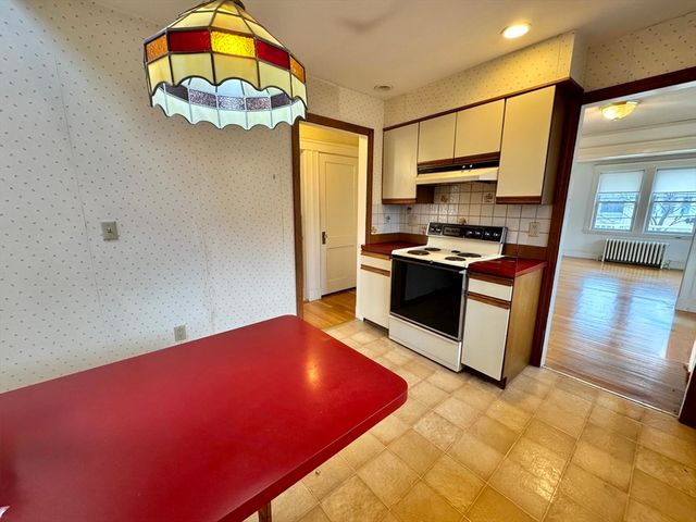 35 Flett Rd 35, Belmont, MA 02478