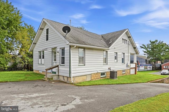 19 W MAIN ST, Christiana, DE 19702