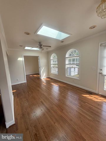 12549 ROCK RIDGE RD, Herndon, VA 20170