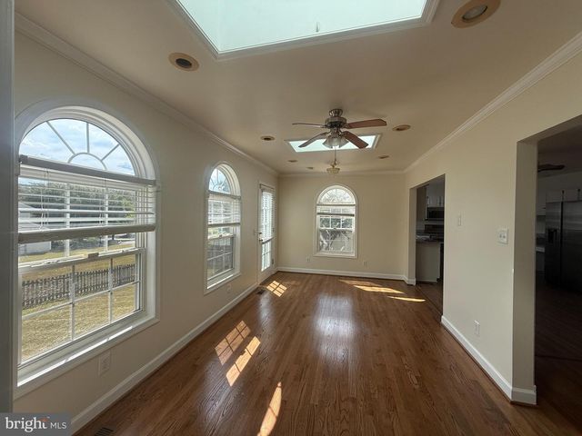 12549 ROCK RIDGE RD, Herndon, VA 20170