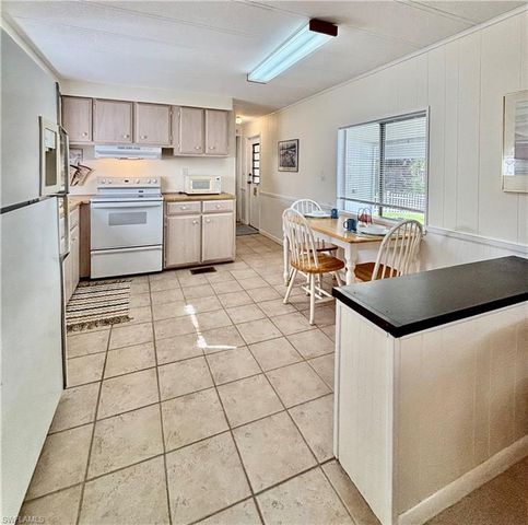 341 Shrub LN S, North Fort Myers, FL 33917