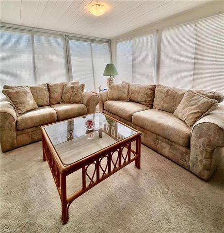 341 Shrub LN S, North Fort Myers, FL 33917