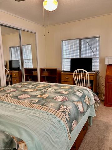 341 Shrub LN S, North Fort Myers, FL 33917