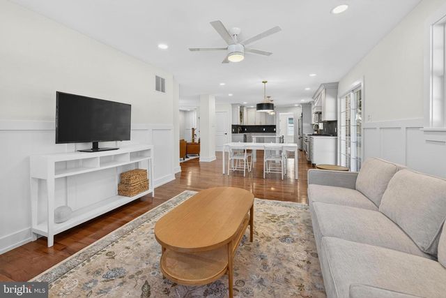 633 S EDGE PARK DR, Haddonfield, NJ 08033