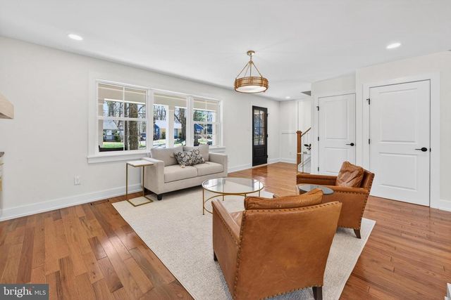 633 S EDGE PARK DR, Haddonfield, NJ 08033