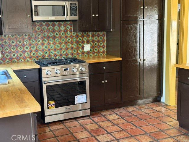 3754 Mountain View Avenue, Los Angeles, CA 90066