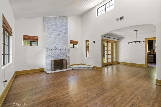 3754 Mountain View Avenue, Los Angeles, CA 90066