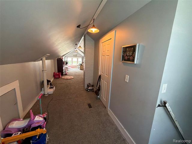 1341 Alter Road, Detroit, MI 48215