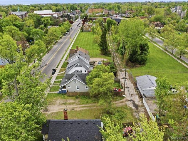 1341 Alter Road, Detroit, MI 48215