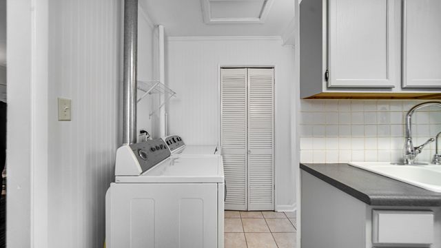 14944 Terrace Lane, Midlothian, IL 60445