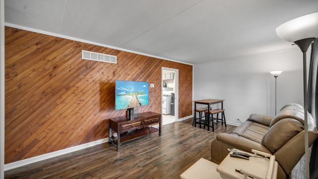 14944 Terrace Lane, Midlothian, IL 60445