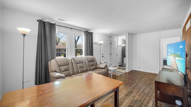 14944 Terrace Lane, Midlothian, IL 60445