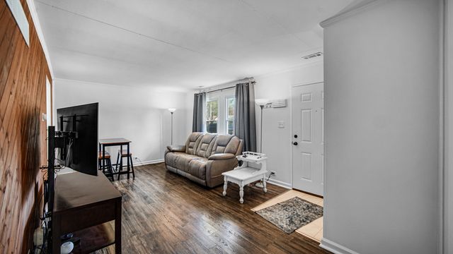 14944 Terrace Lane, Midlothian, IL 60445