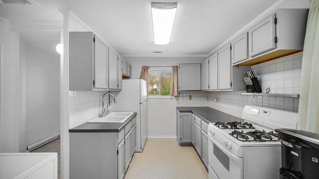 14944 Terrace Lane, Midlothian, IL 60445