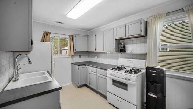 14944 Terrace Lane, Midlothian, IL 60445