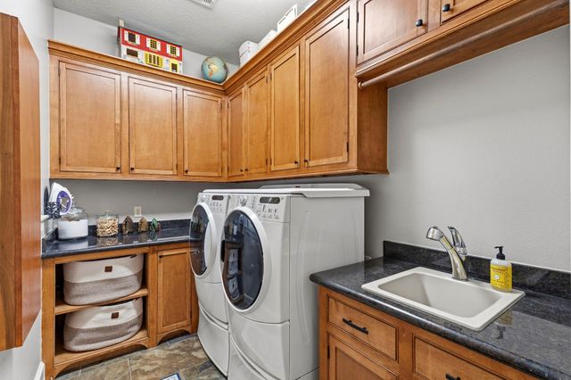 263 Pinerock Lane, Montgomery, TX 77356
