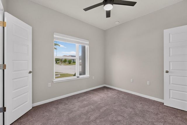 10029 Dalliance LN, Manor, TX 78653