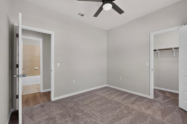 10029 Dalliance LN, Manor, TX 78653