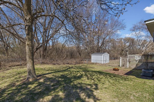 7517 Xerxes Avenue N, Brooklyn Park, MN 55444