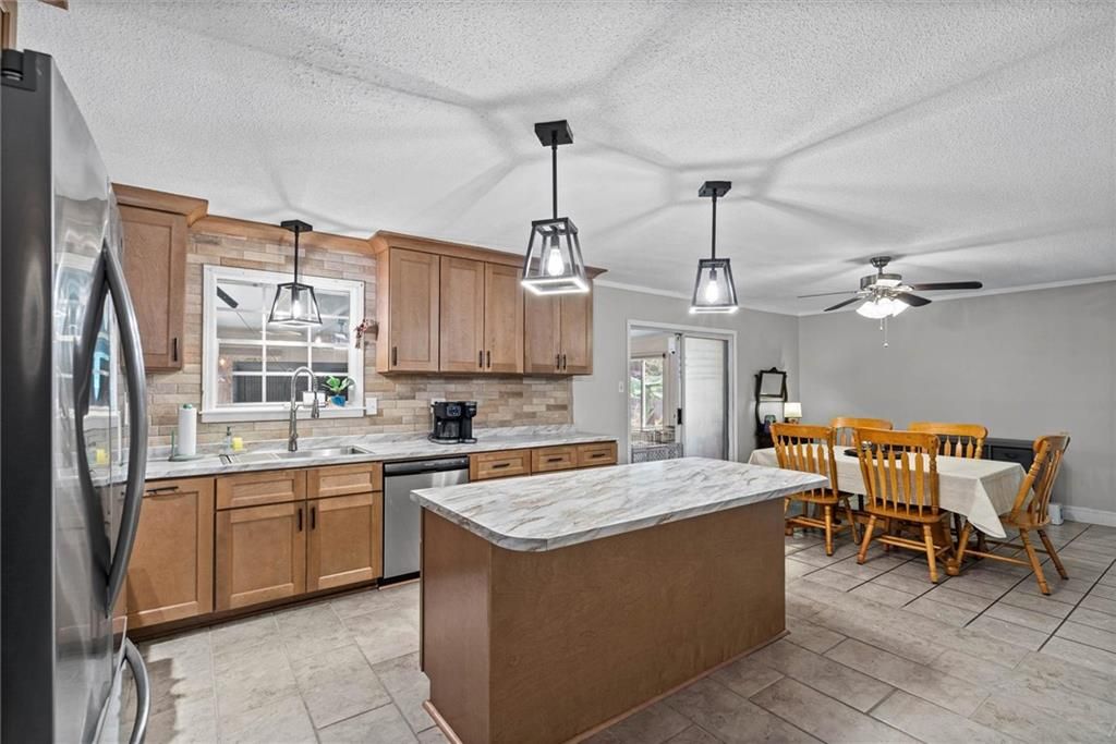 6571 Sandra Drive, Theodore, AL 36582 — photo 3